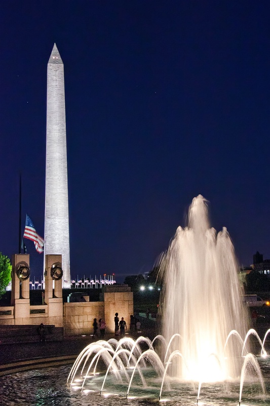 Washington Monument & WWII
