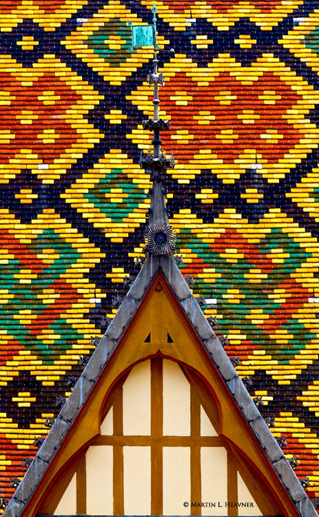 l'Hotel-Dieu Patterns - Beaune, France - ID: 13111328 © Martin L. Heavner