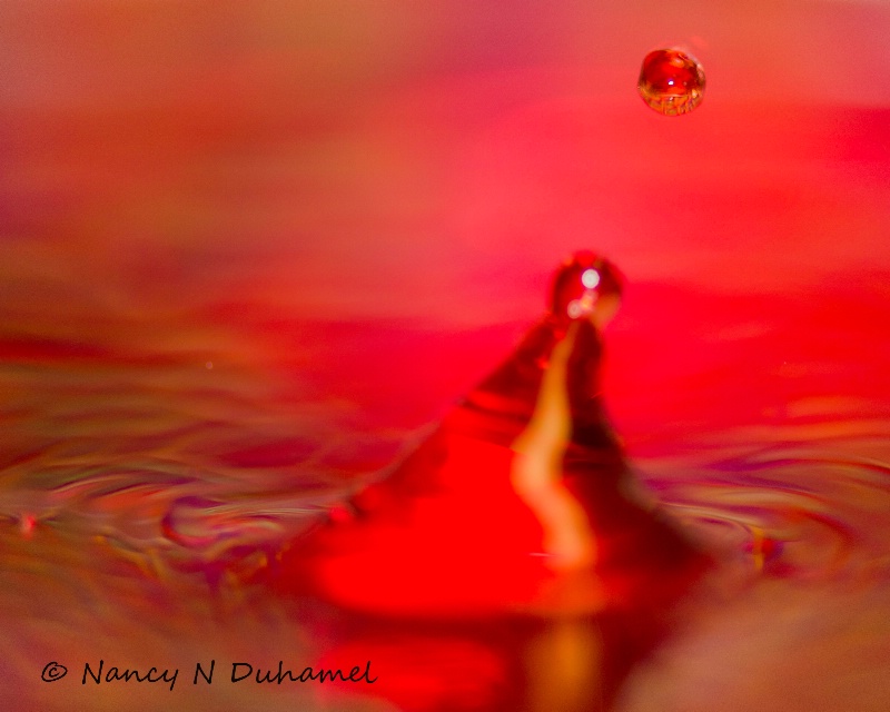 M 5 RED WATER DROPS 2
