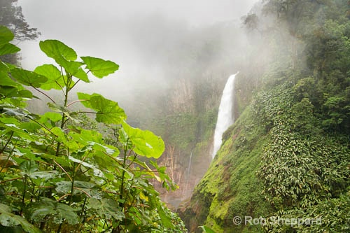Toro Falls in Costa Rica