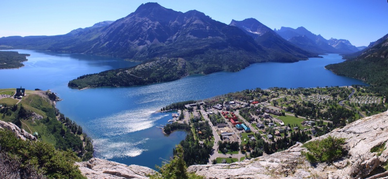 Waterton lake - ID: 13181591 © ashley nicholas