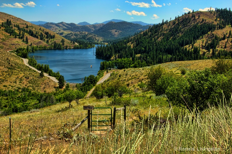 Peterson Lake @!@ Near Winthrop, WA.