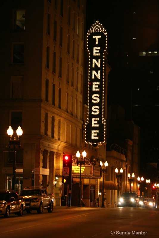 Tennessee Theater - more night photography practic