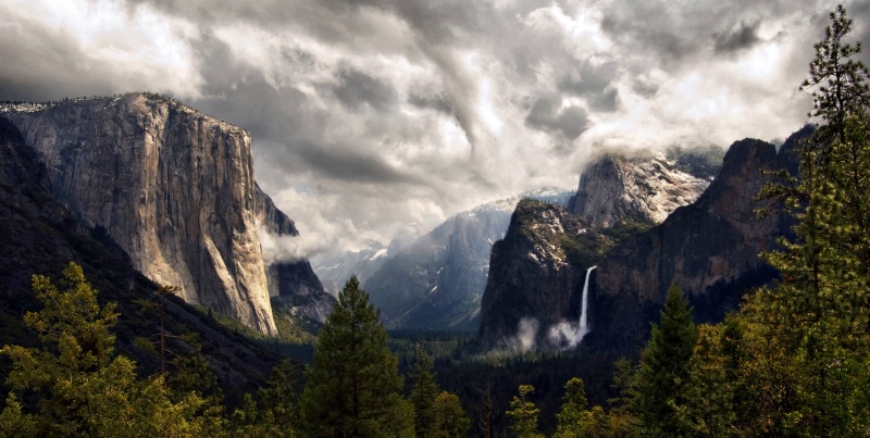 After the Spring Rain - ID: 13241192 © Clyde Smith