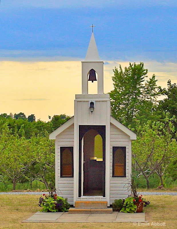 The Living Water Wayside Chapel - ID: 13256280 © Emile Abbott