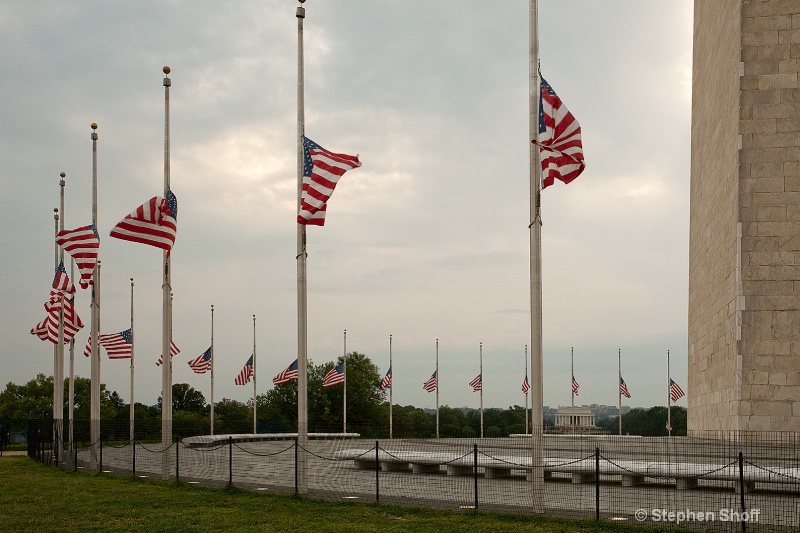 Flag Plaza, Washington Monument