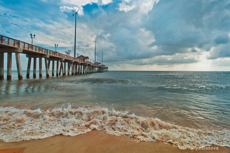 Jennette’s Pier at Nags Head, Outer Banks, NC<p> - ID: 13284638 © Yulia Basova