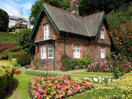 Cottage in Edinburgh