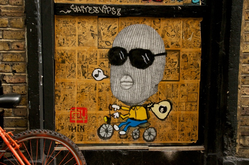 London Street Art: Hood and Bycicle