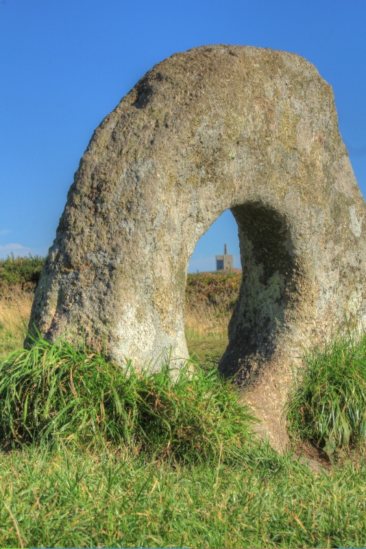 Men-An-Tol