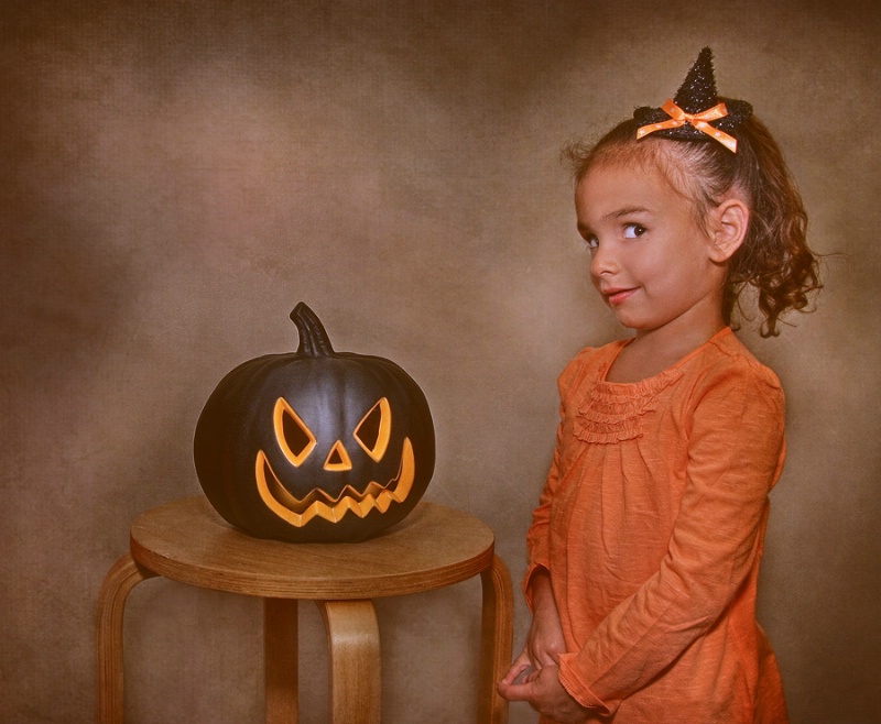 Bella and The Pumpkin