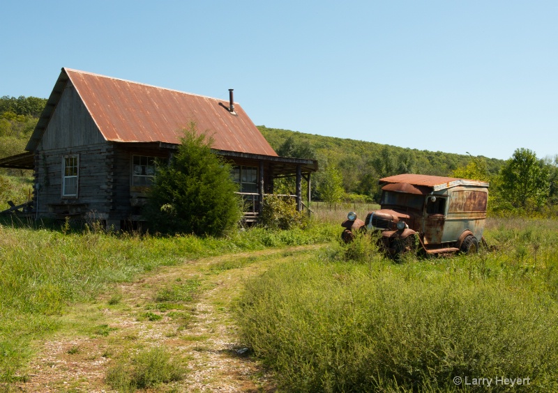 Arkansas Farm House - ID: 13368805 © Larry Heyert