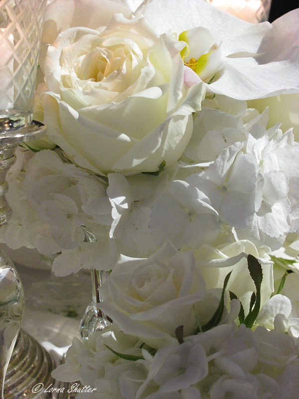 White Wedding Floral Arrangement