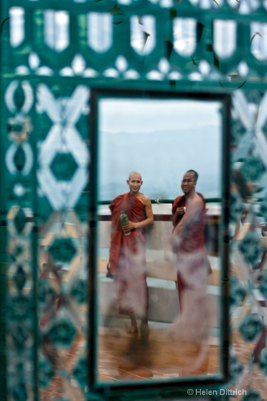 mirror monks