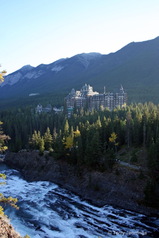 Historic Fairmont In Banff - ID: 13397224 © Terry Jennings