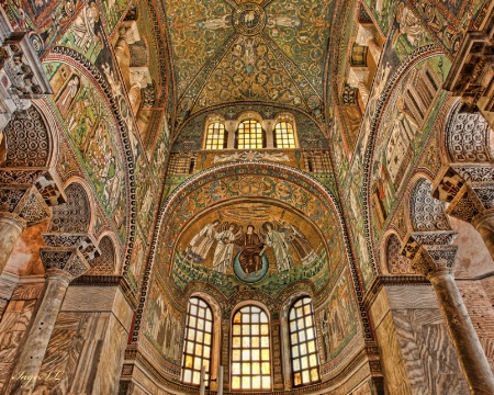<b>Basilica di San Vitale</b>