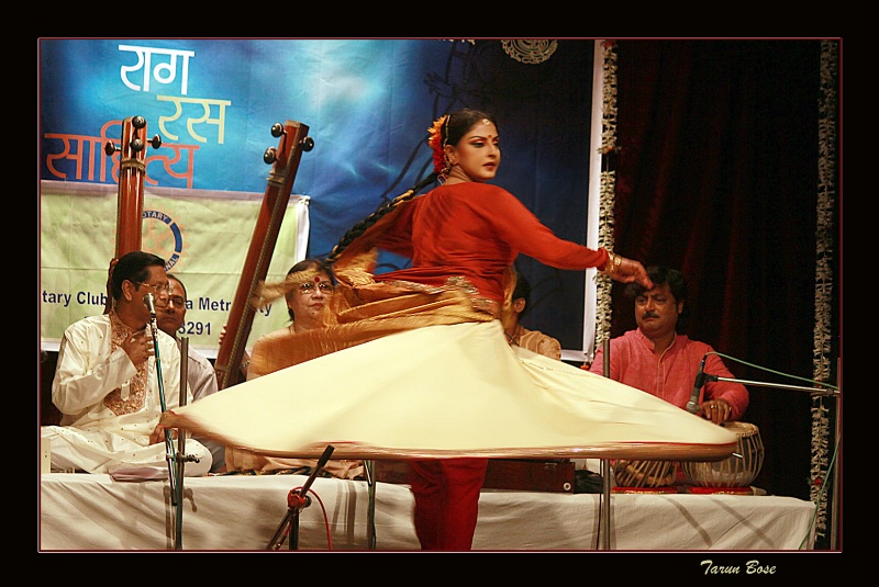 Kathak Dancer #04. (Caught spinning).