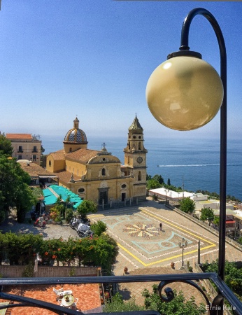 Piazza San Gennaro, Praiano