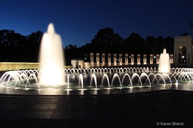 Washington World War II Memorial by night