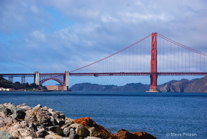 SanFran side of the Golden Gate - ID: 13464201 © Steve Pinzon