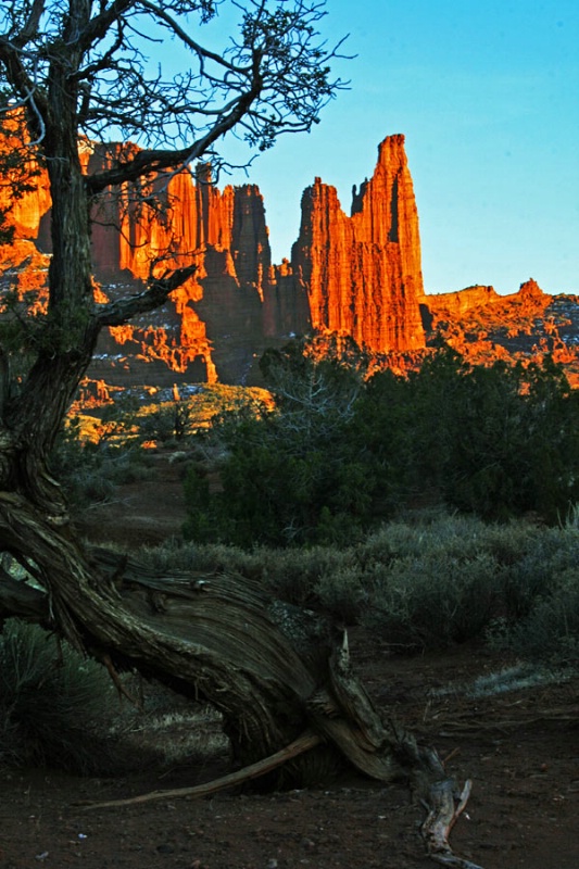 Fisher Towers Sunset - EP