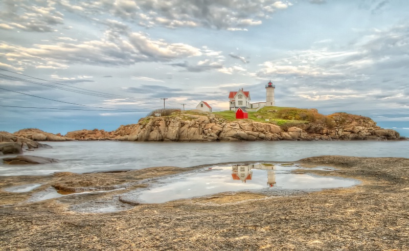 Nubble Light