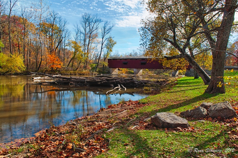 The Historic Cataract Covered Bridge