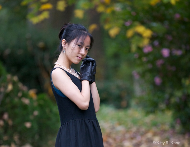 Yumiko in Gloves - ID: 13519807 © Kitty R. Kono