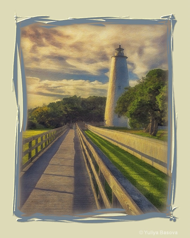 Ocracoke Lighthouse<p> - ID: 13534542 © Yulia Basova