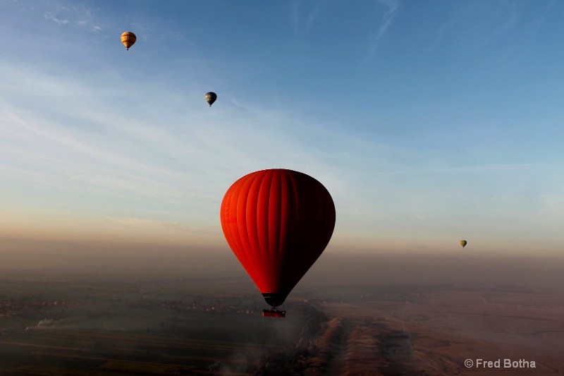 balloons escaping pollution in the nile valley