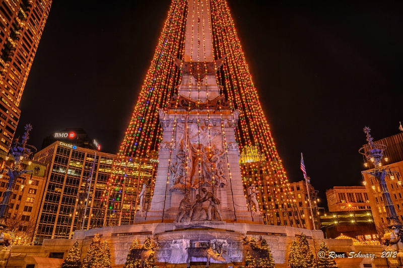 Christmas at Monument Circle