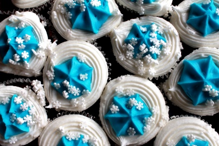 Snowflake Cupcakes