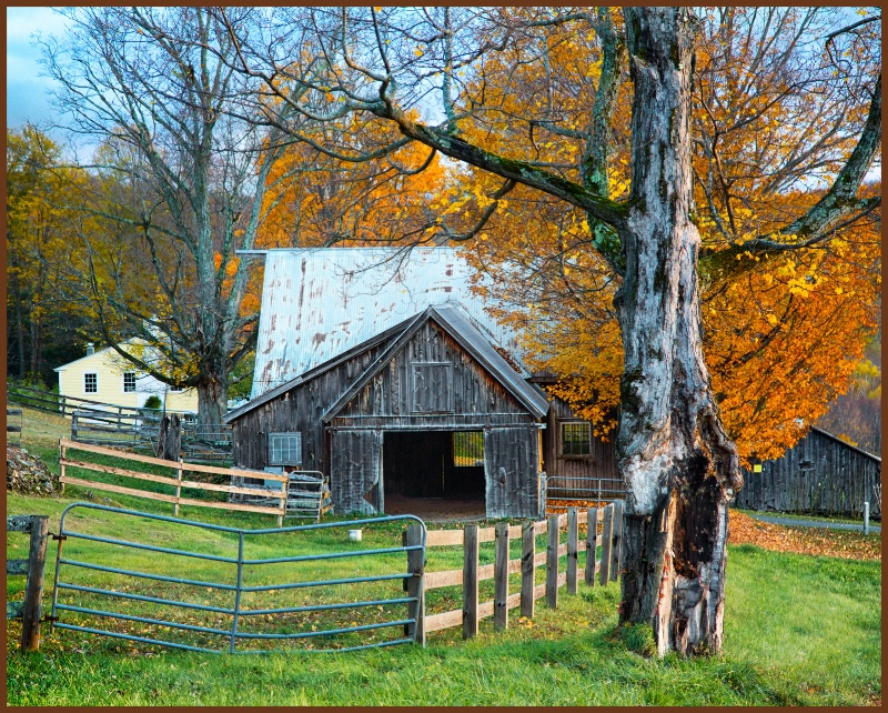 Vermont Barn - ID: 13633594 © BARBARA TURNER