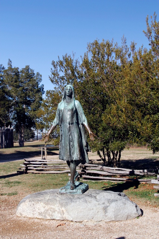 Pocahontas Statue - ID: 13643736 © Terry Jennings