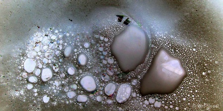 Kitchen Sink Bubbles