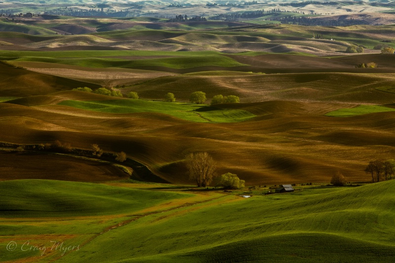 Palouse Farm, Sunset - ID: 13666762 © Craig W. Myers