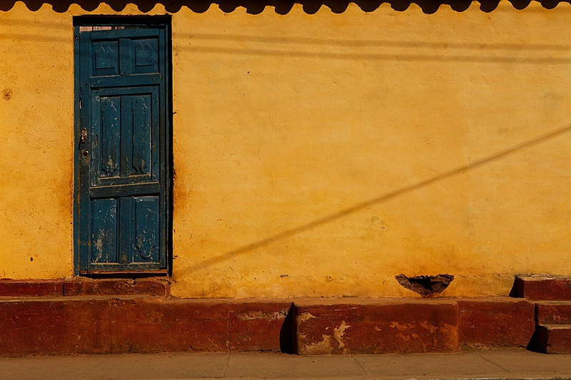 Blue Door, Trinidad - ID: 13713365 © Susan Gendron
