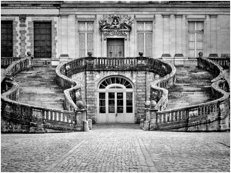 Grand Staircase - Fontainebleau
