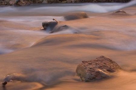 Red rock water