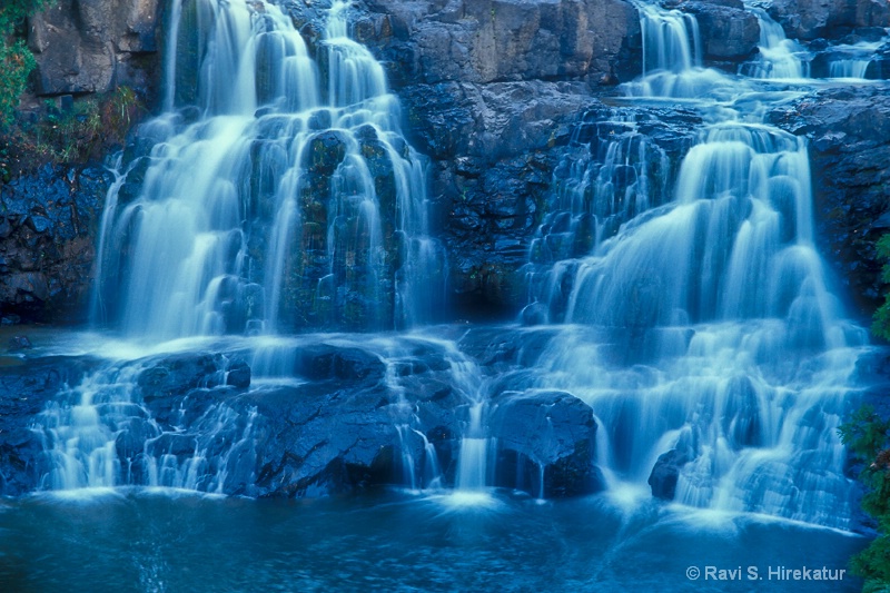 Gooseberry falls - ID: 13759441 © Ravi S. Hirekatur