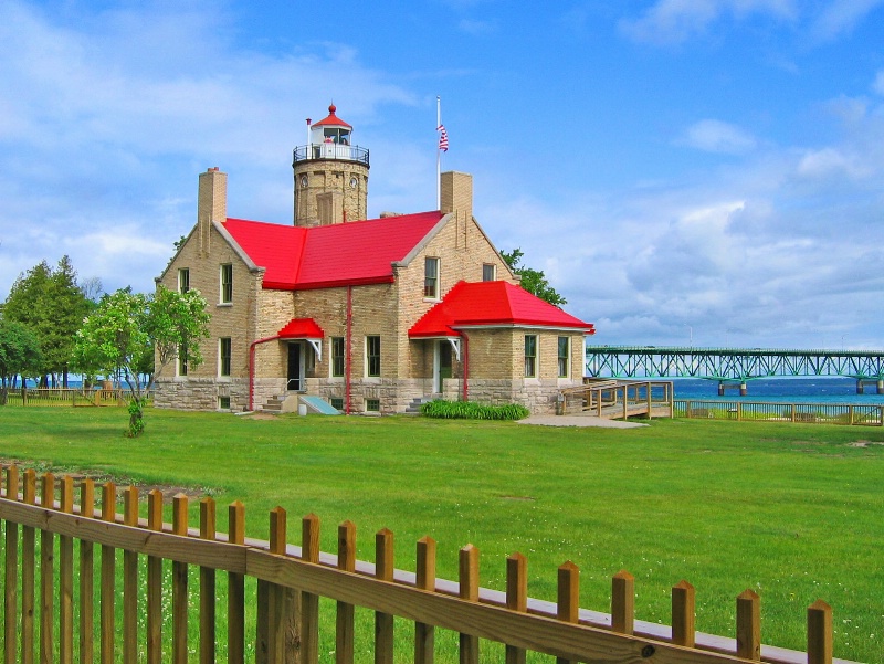 Old Mackinac Point Light