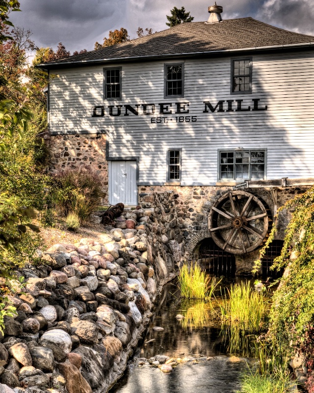 town mill - ID: 13774805 © John R. Grede