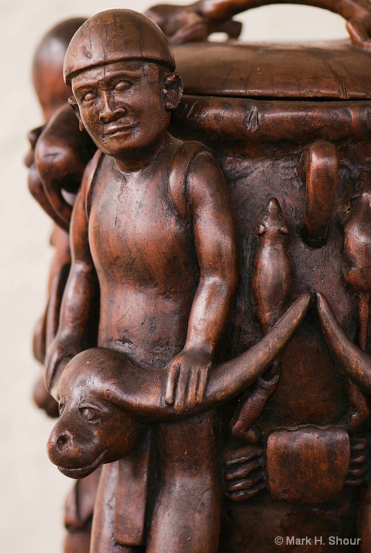 WW II Phillipine Baptismal Urn Detail