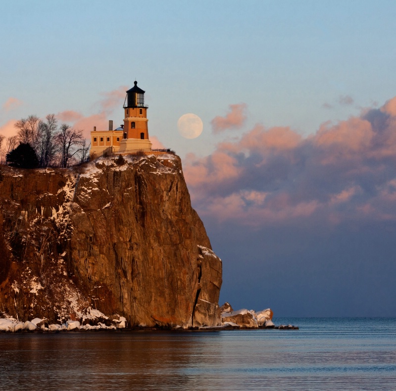 Split Rock Lighthouse Full Moon