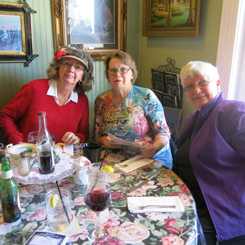 LADIES DAY OUT, SOUTHERN COTTILION IN WILDWOOD, FL - ID: 13828375 © SHIRLEY MARGUERITE W. BENNETT