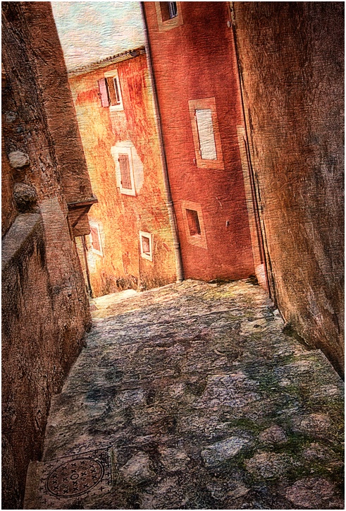 Roussillon-en-Provence - ID: 13831315 © Glenn Affleck