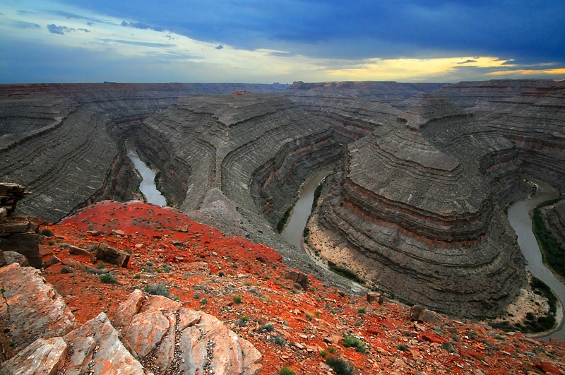 Goosenecks of San Juan River