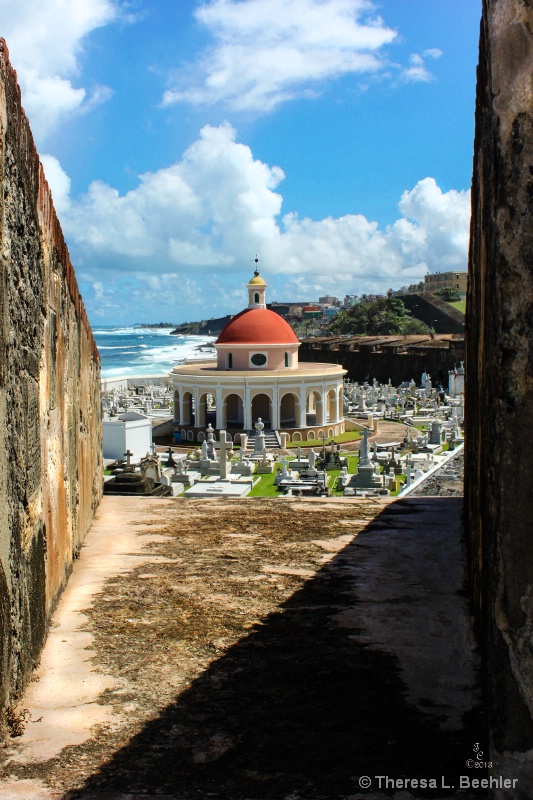 Fort Look-Out View of the Cemetary - ID: 13896550 © Theresa Beehler