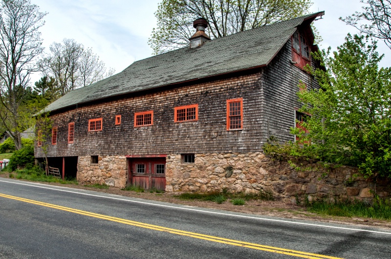 Roadside Barn