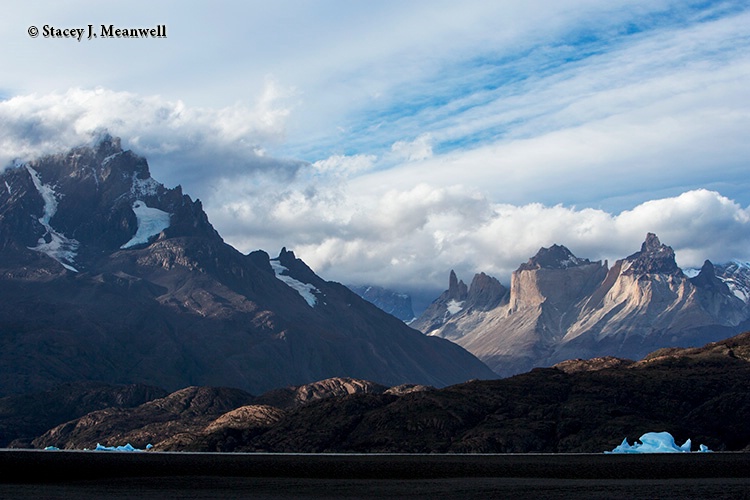 Gray Lake and Torres del Paine - ID: 13905279 © Stacey J. Meanwell